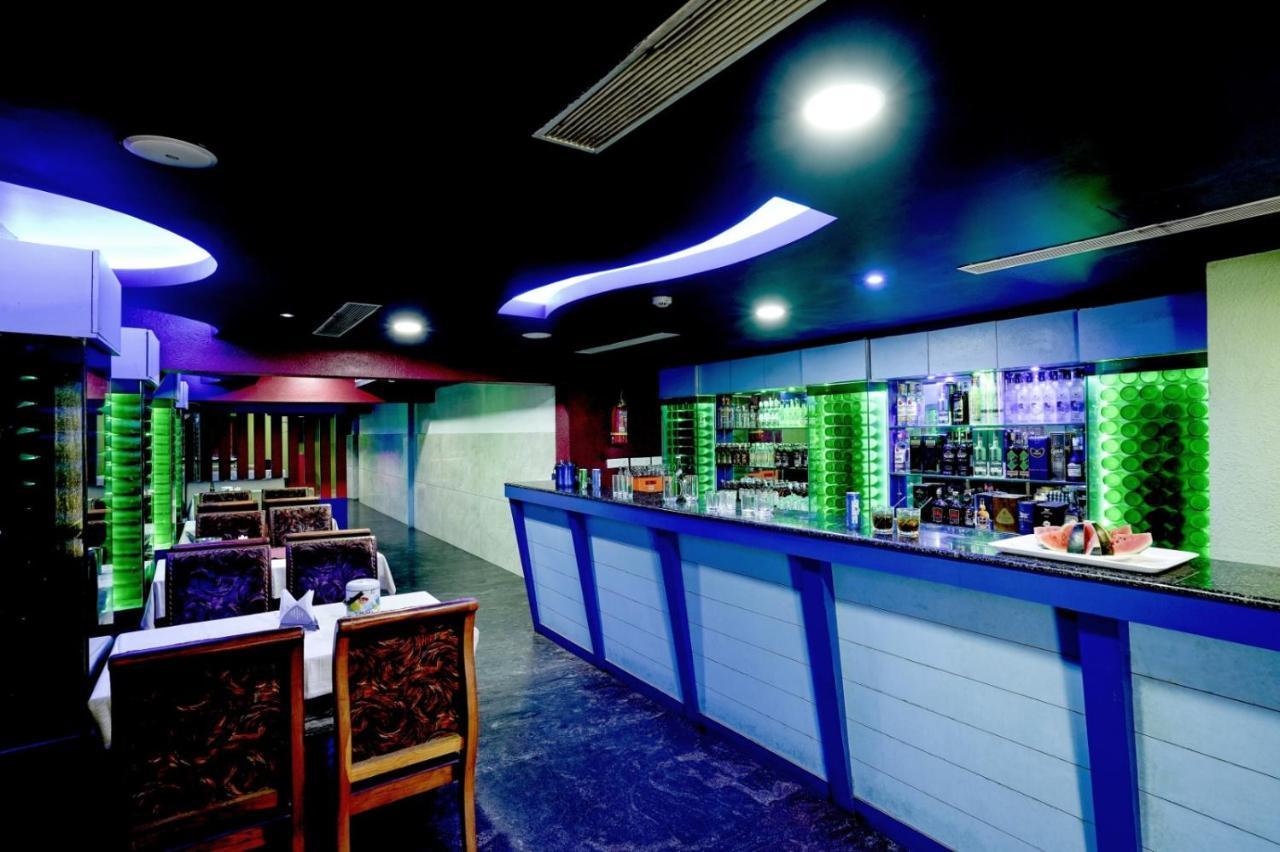 Empire Residency Hotell Tiruvalla Eksteriør bilde